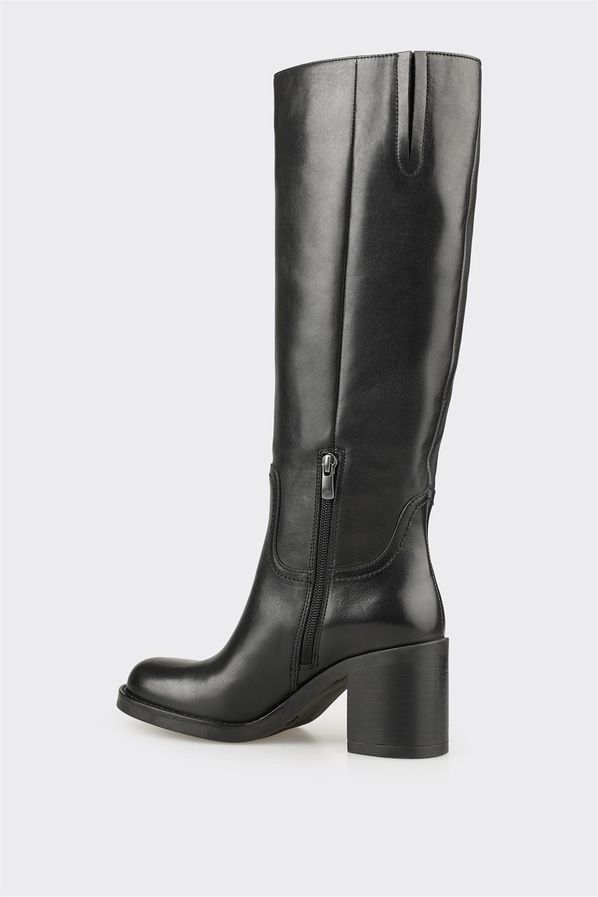 Siyah Deri Kadın Çizme