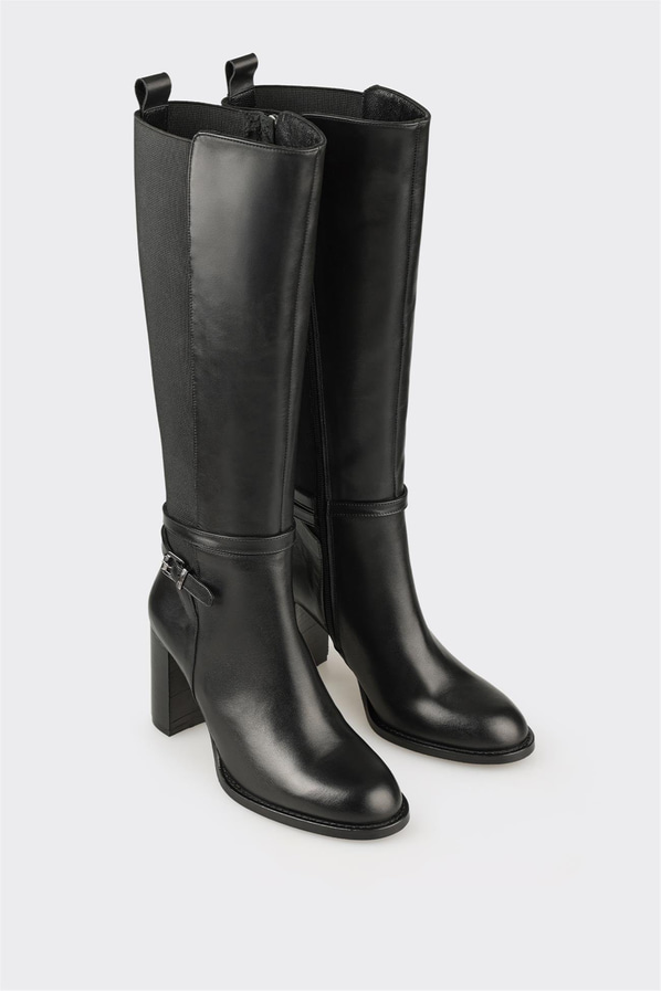 Siyah Deri Kadın Çizme