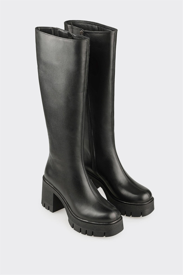 Siyah Deri Kadın Çizme