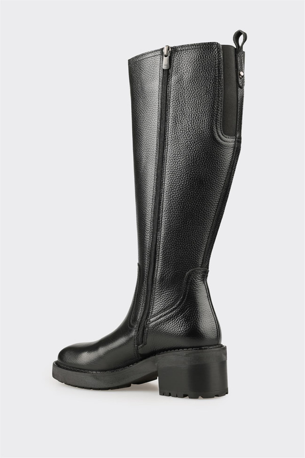 Siyah Deri Kadın Çizme