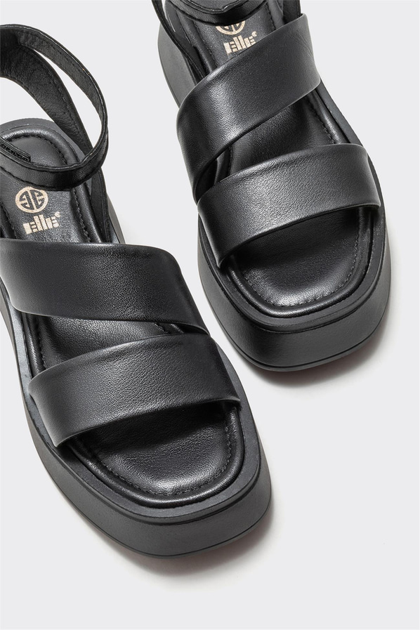 Siyah deri dolgu topuklu kadın sandalet - Elle Shoes