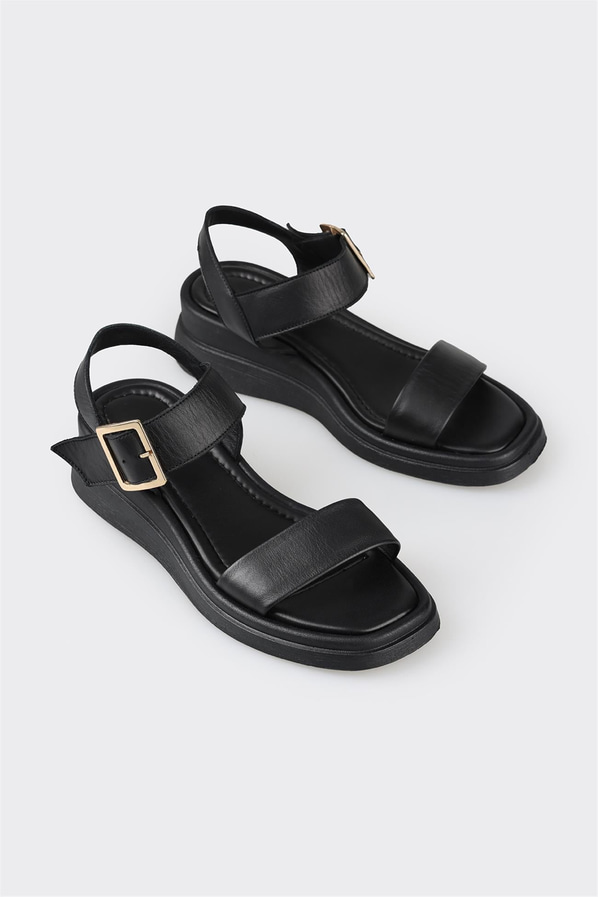 Siyah deri dolgu topuklu kadın sandalet, rahat kullanım için - Elle Shoes
