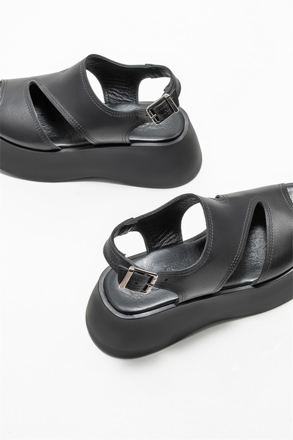 Siyah deri dolgu topuklu kadın sandalet - Elle Shoes