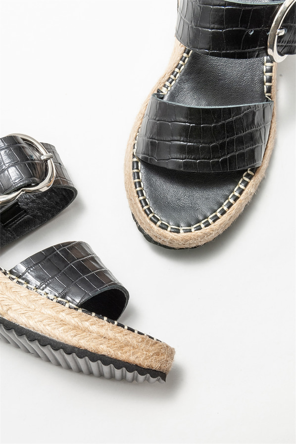 Siyah deri dolgu topuklu kadın sandalet - Elle Shoes
