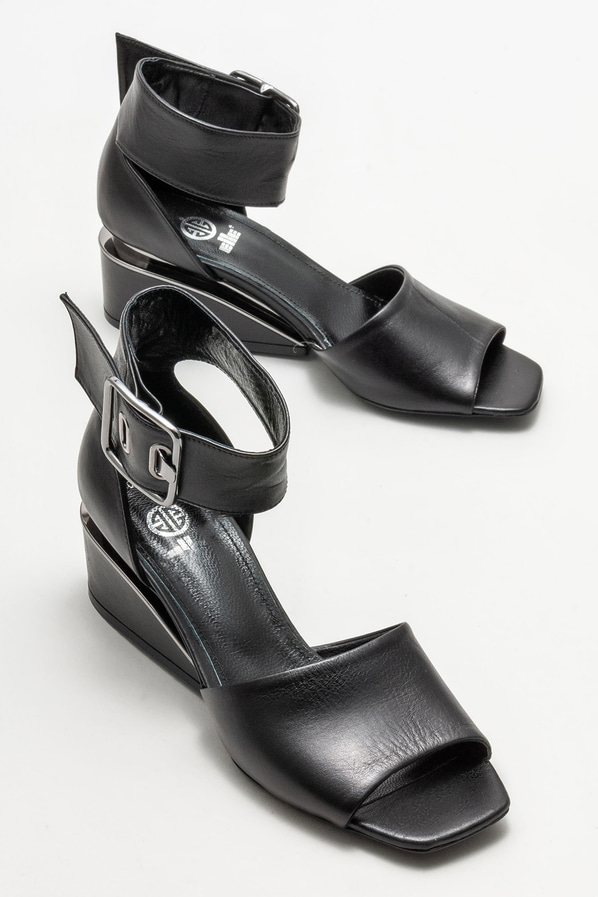Siyah deri dolgu topuklu kadın sandalet - Elle Shoes