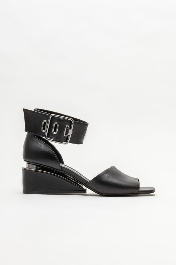 Siyah deri dolgu topuklu kadın sandalet - Elle Shoes