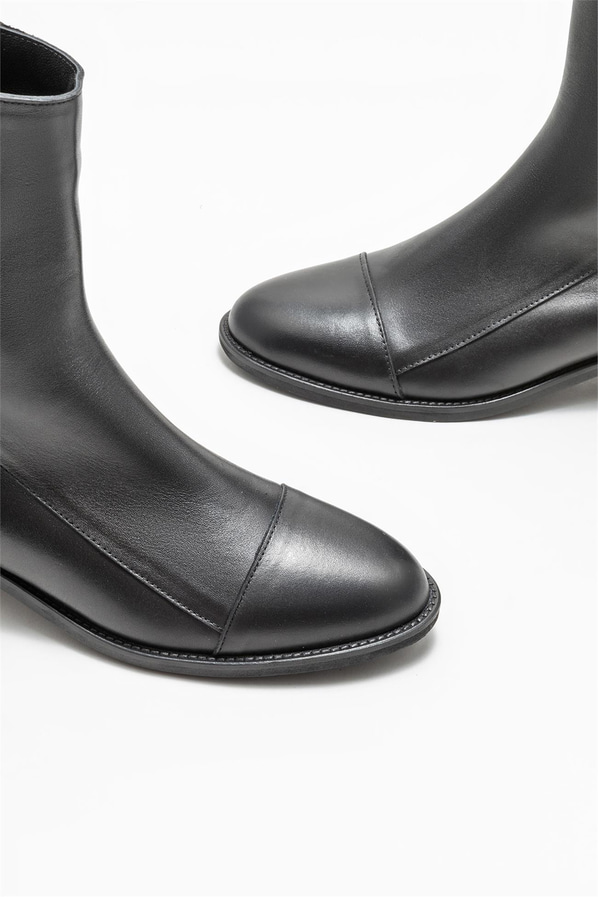 Siyah deri düz kadın bot - Elle Shoes