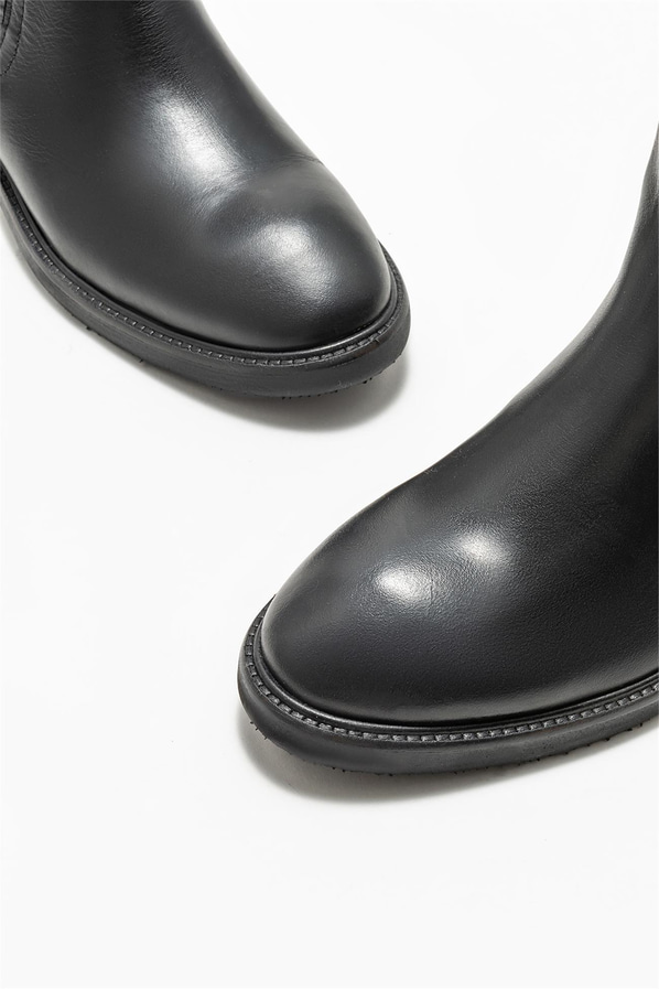 Siyah deri düz kadın bot - Elle Shoes