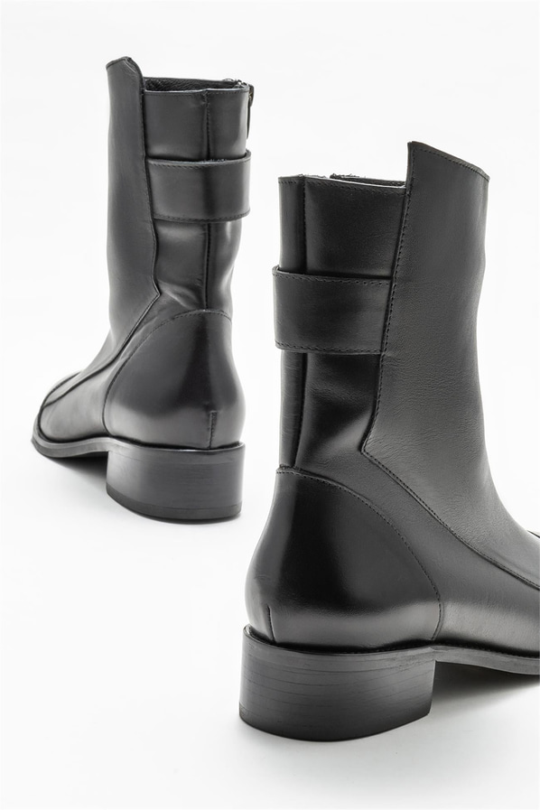 Siyah deri düz kadın bot - Elle Shoes