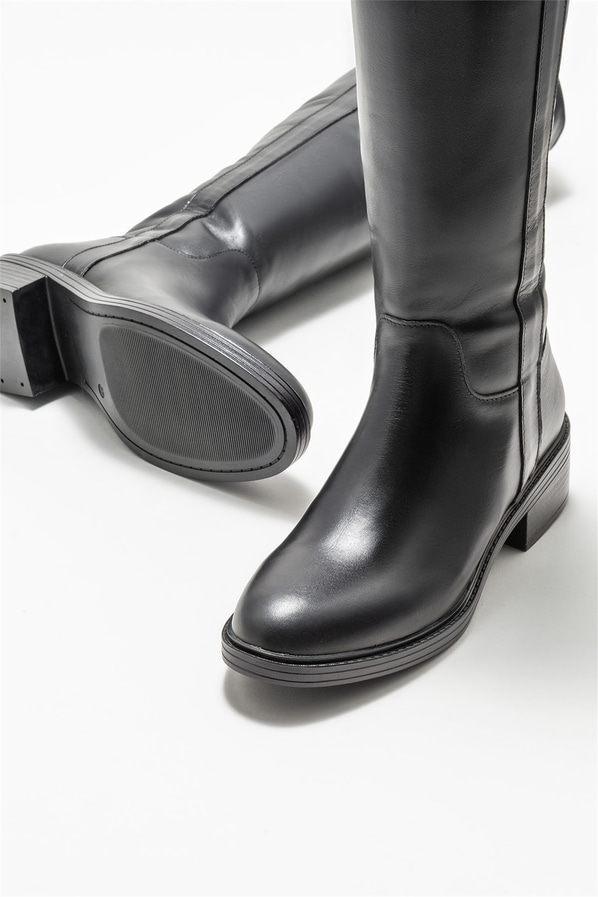 Siyah deri düz kadın çizme - Elle Shoes