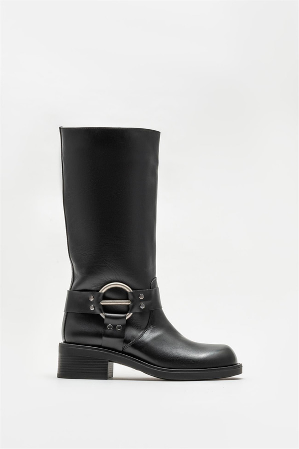 Siyah deri metal tokalı düz kadın çizme - Elle Shoes