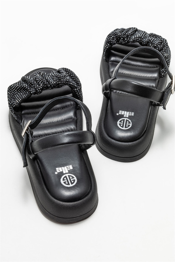 Siyah deri düz kadın sandalet - Elle Shoes