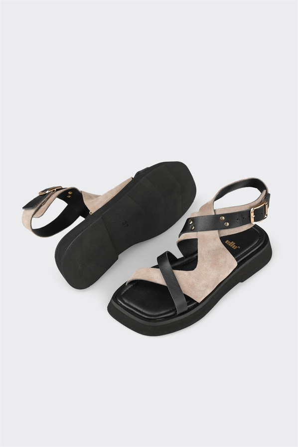 Siyah kahve deri düz kadın sandalet, rahat kullanım için - Elle Shoes