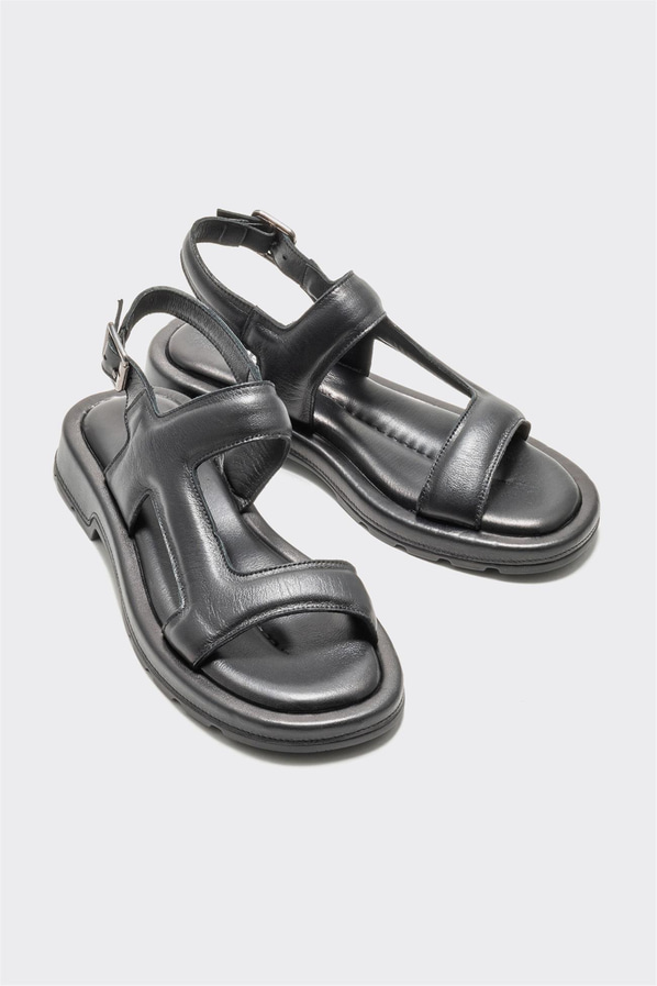 Siyah deri düz kadın sandalet - Elle Shoes