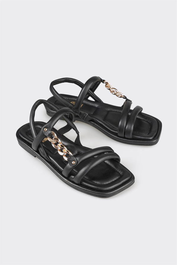 Siyah deri düz zincir detaylı kadın sandalet, rahat kullanım için - Elle Shoes
