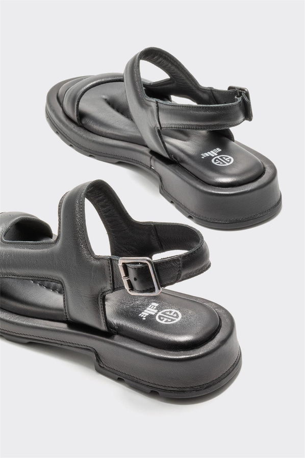 Siyah deri düz kadın sandalet - Elle Shoes