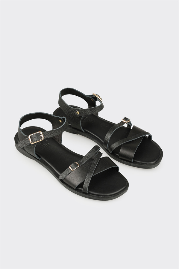 Siyah deri düz kadın sandalet - Elle Shoes
