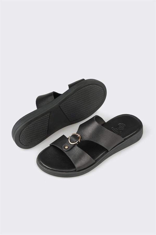 Siyah deri düz örgü dokulu kadın terlik, ofis stili için - Elle Shoes