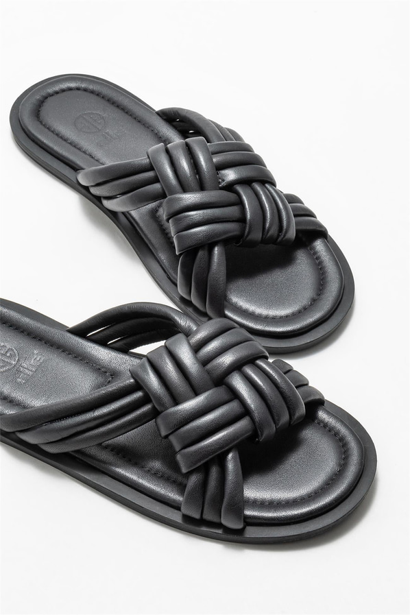 Siyah deri düz kadın terlik - Elle Shoes