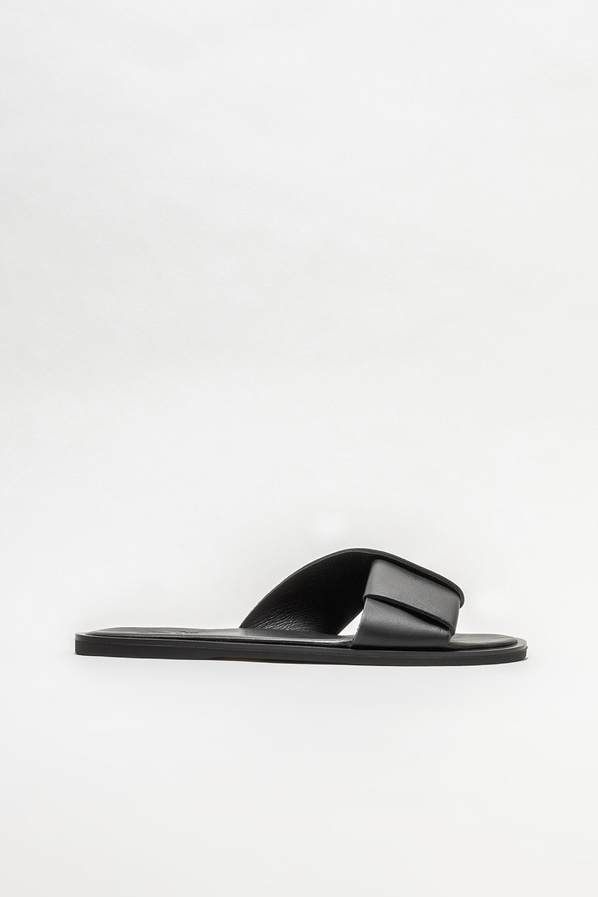 Siyah deri düz kadın terlik - Elle Shoes