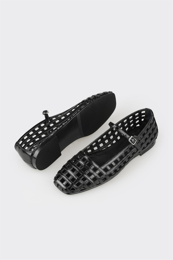 Siyah deri kadın babet, günlük kullanım için - Elle Shoes