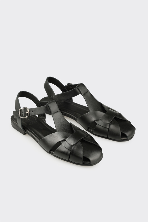 Siyah deri kadın günlük ayakkabı, günlük kullanım için - Elle Shoes