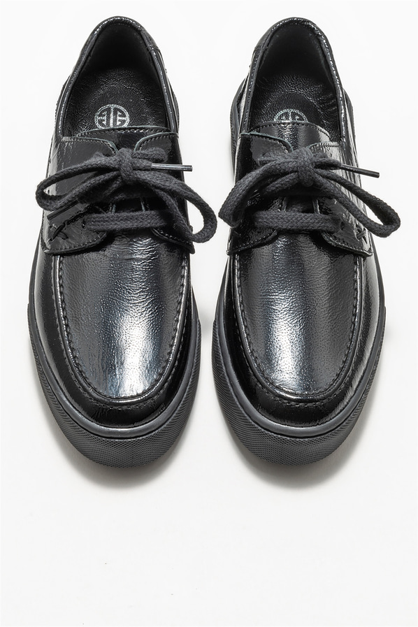 Siyah deri kadın günlük ayakkabı, günlük kullanım için - Elle Shoes
