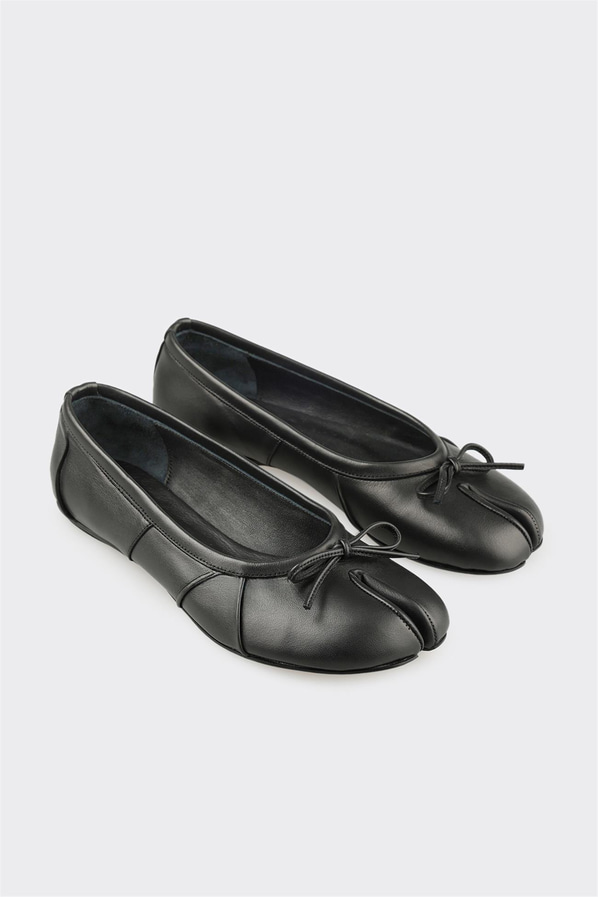 Siyah deri kadın babet, ofis stili için - Elle Shoes