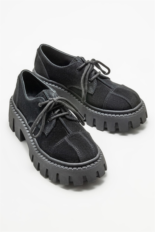 Siyah deri kadın günlük ayakkabı, günlük kullanım için - Elle Shoes