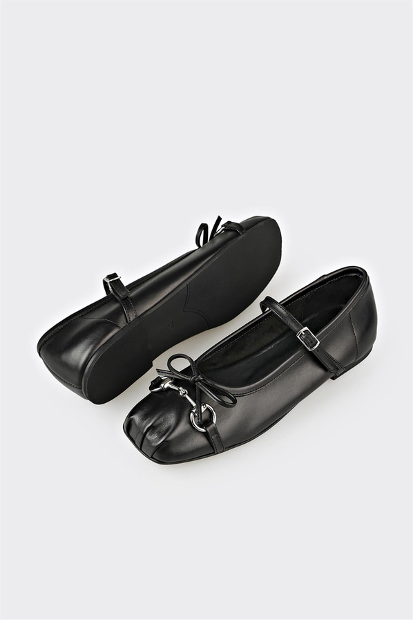 Siyah deri kadın babet, günlük kullanım için - Elle Shoes