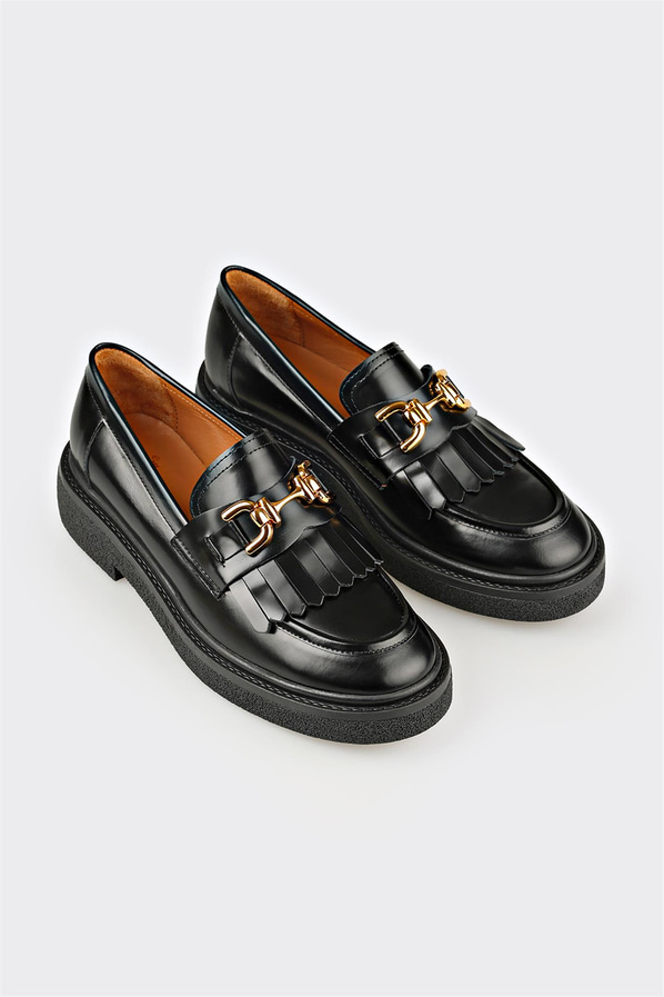 Siyah Deri Kadın Günlük Ayakkabı