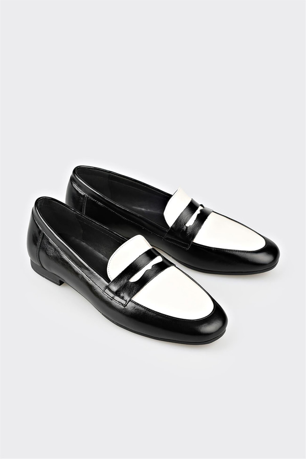 Siyah deri kadın loafer, ofis stili için - Elle Shoes