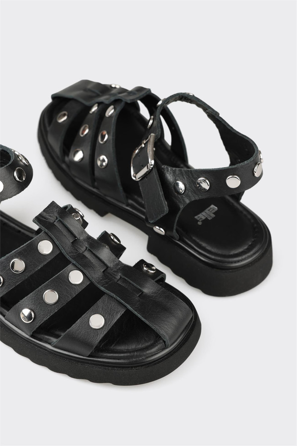 Siyah deri düz örgü dokulu kadın sandalet, ofis stili için - Elle Shoes