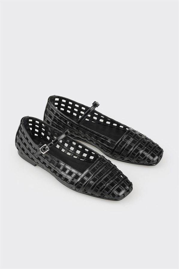 Siyah deri kadın babet, günlük kullanım için - Elle Shoes