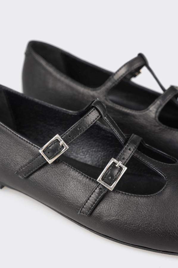 Siyah deri kadın babet, günlük kullanım için - Elle Shoes