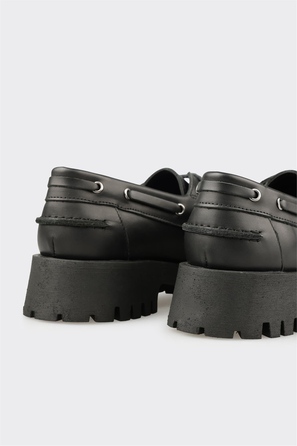 Siyah Deri Kadın Günlük Ayakkabı