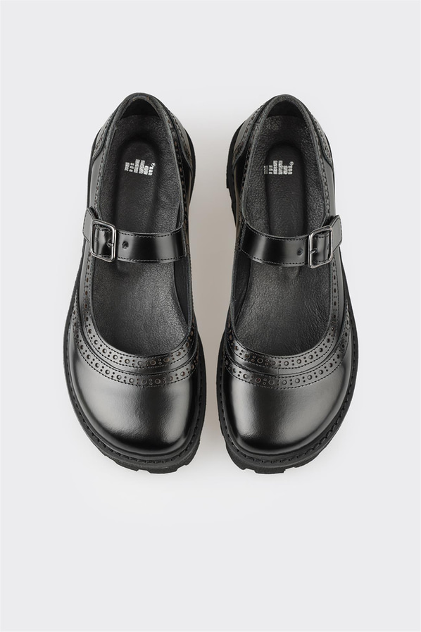 Siyah deri kadın düz ayakkabı, ofis stili için - Elle Shoes