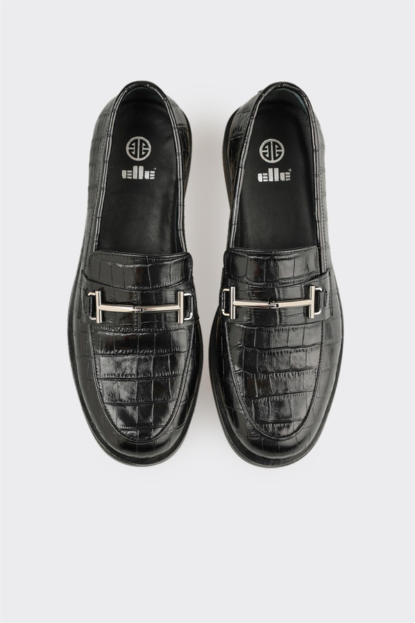 Siyah Deri Kadın Günlük Ayakkabı