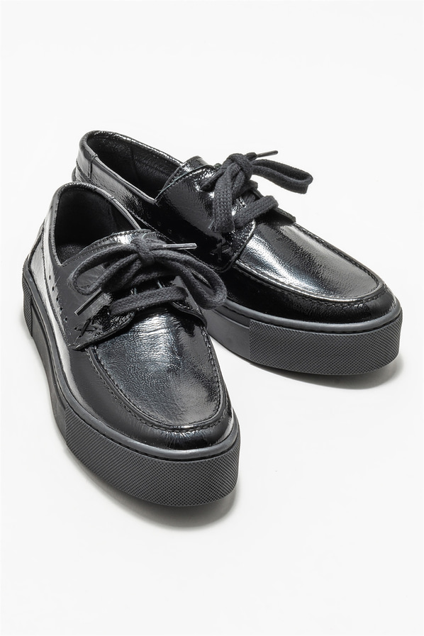Siyah deri kadın günlük ayakkabı, günlük kullanım için - Elle Shoes