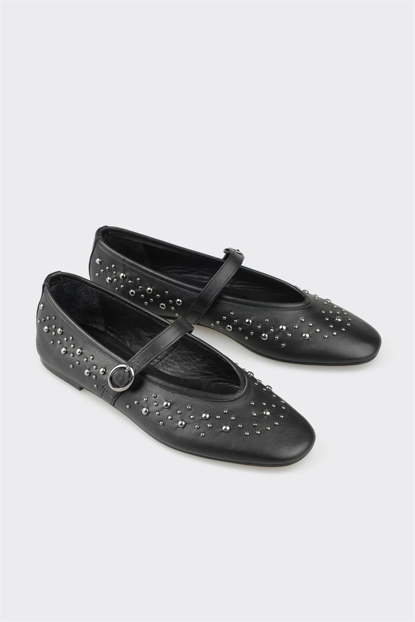Siyah deri kadın babet, günlük kullanım için - Elle Shoes