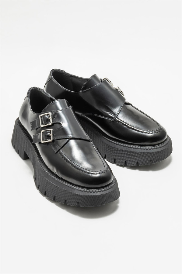 Siyah deri kadın ayakkabı, günlük kullanım için - Elle Shoes