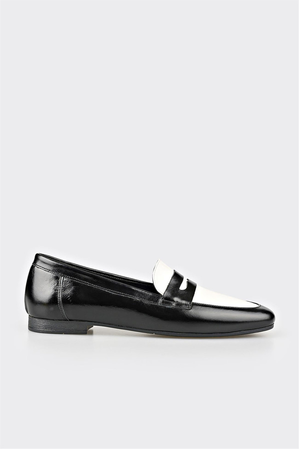 Siyah deri kadın loafer, ofis stili için - Elle Shoes