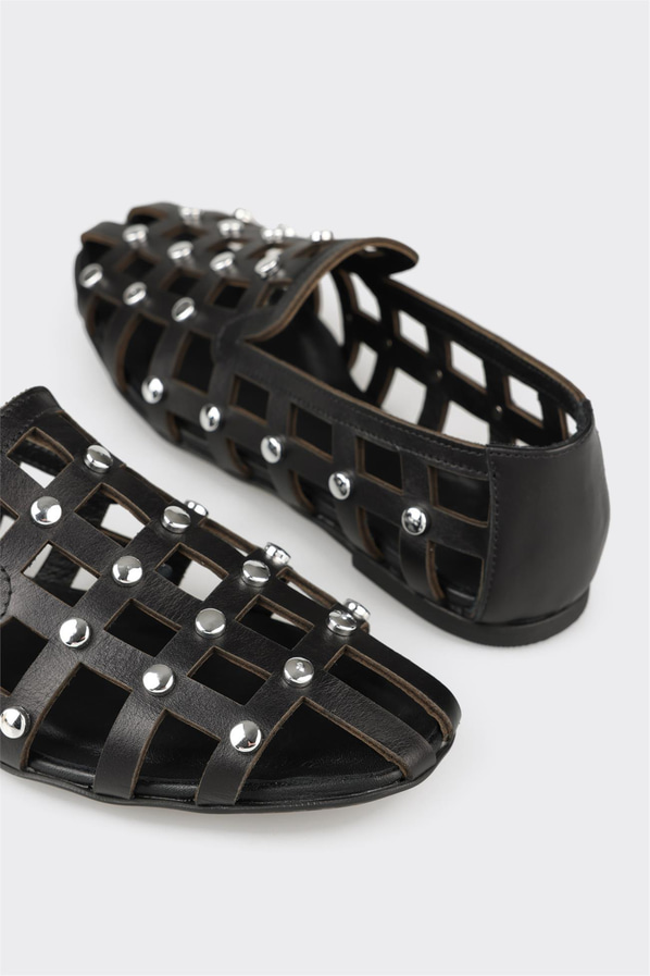 Siyah deri kadın düz ayakkabı, günlük kullanım için - Elle Shoes