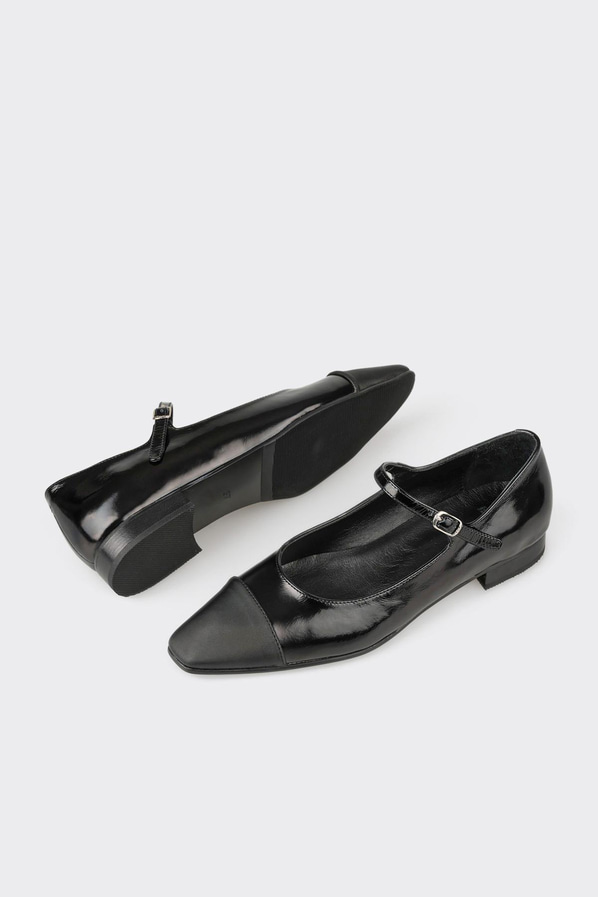 Siyah deri ve rugan kadın babet, ofis stili için - Elle Shoes