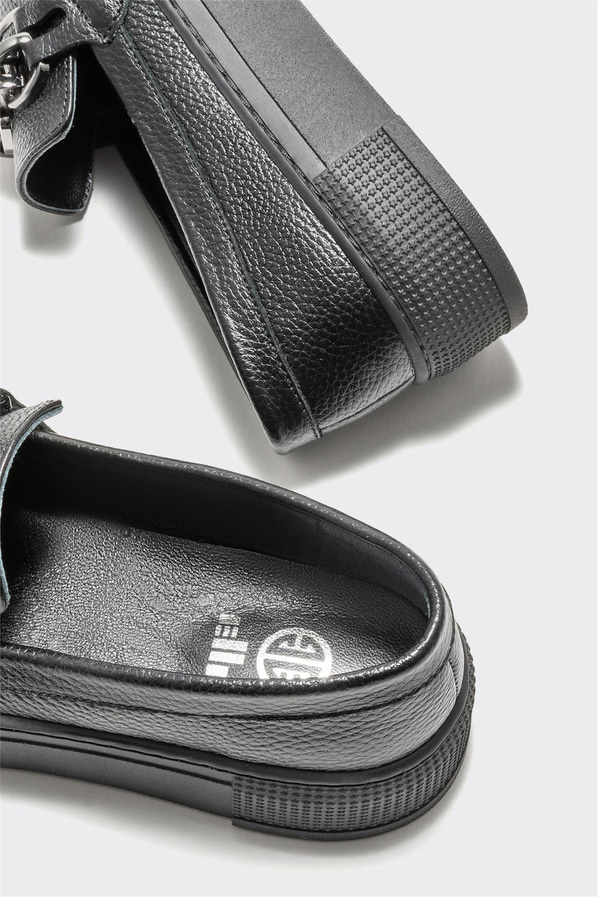 Siyah deri kadın düz ayakkabı, günlük kullanım için - Elle Shoes