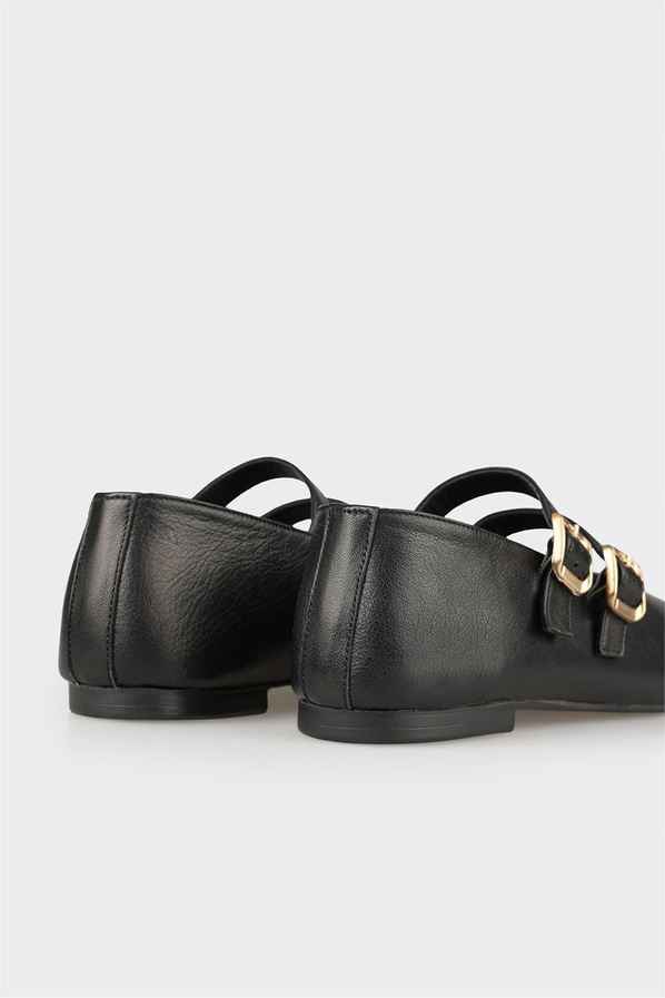 Siyah Deri Kadın Günlük Ayakkabı