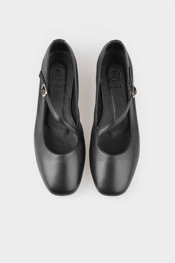 Siyah deri kadın babet, günlük kullanım için - Elle Shoes