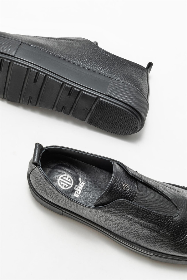Siyah deri kadın sneaker, ofis stili için - Elle Shoes