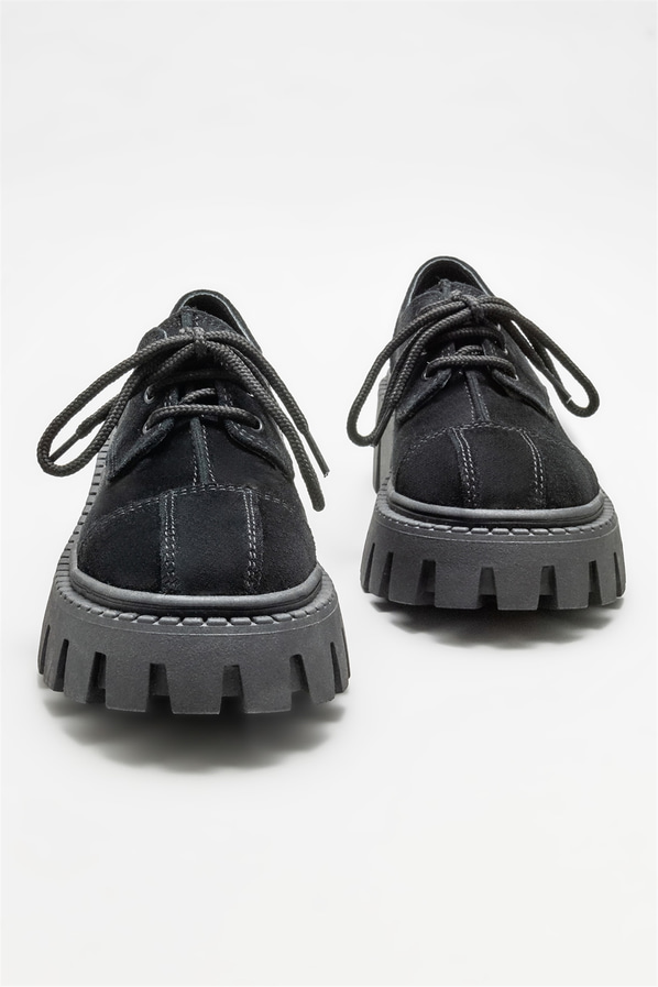 Siyah deri kadın günlük ayakkabı, günlük kullanım için - Elle Shoes