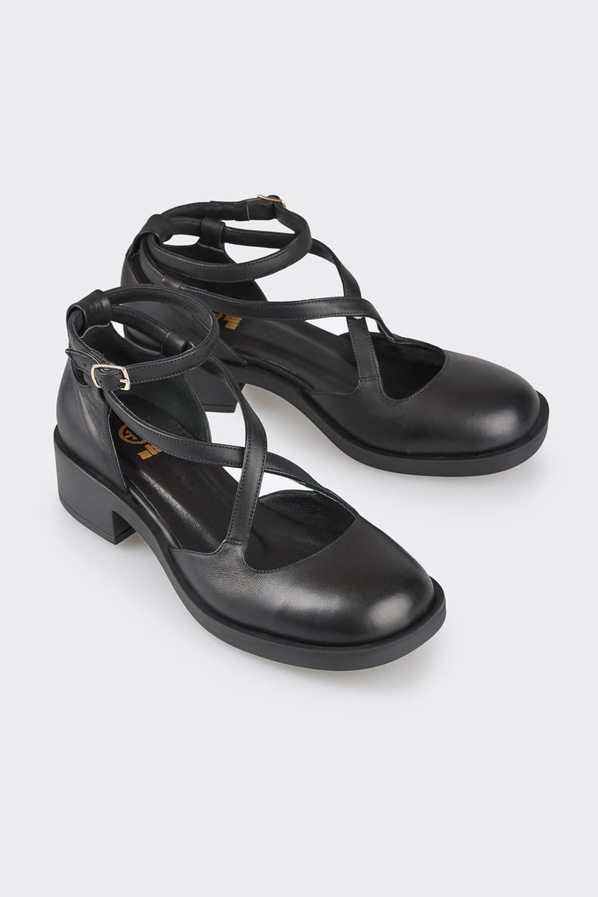 Siyah kadın düz ayakkabı, günlük kullanım için - Elle Shoes